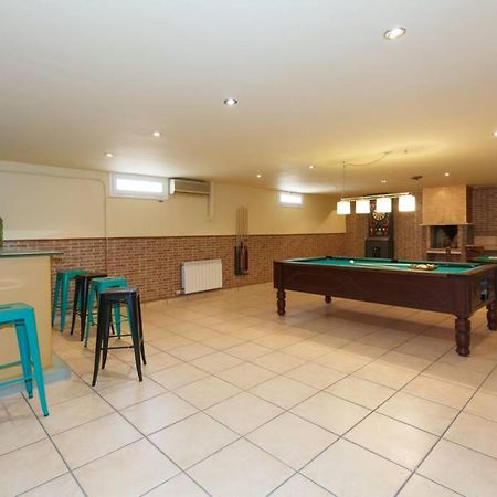 Villa Wine Experience Cambrils - Wine, Art & Games Экстерьер фото