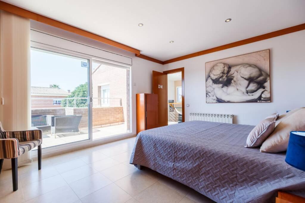 Villa Wine Experience Cambrils - Wine, Art & Games Экстерьер фото
